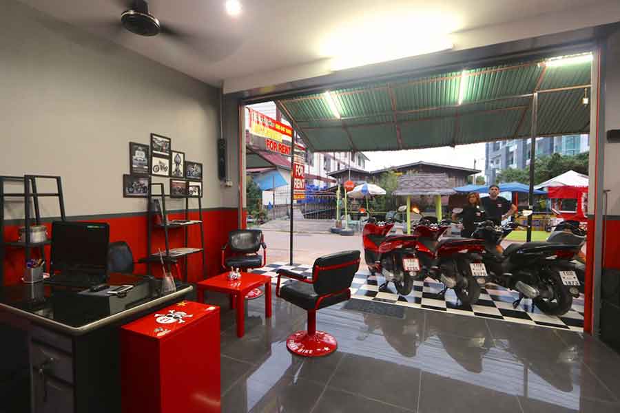 Delivery at your hotel or in our Pattaya workshop great service at speedbike Pattaya workshop